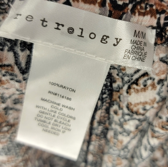 Retrology | Floral Geometric Print Loose Fitted Shorts Women's Medium - Picture 5 of 9